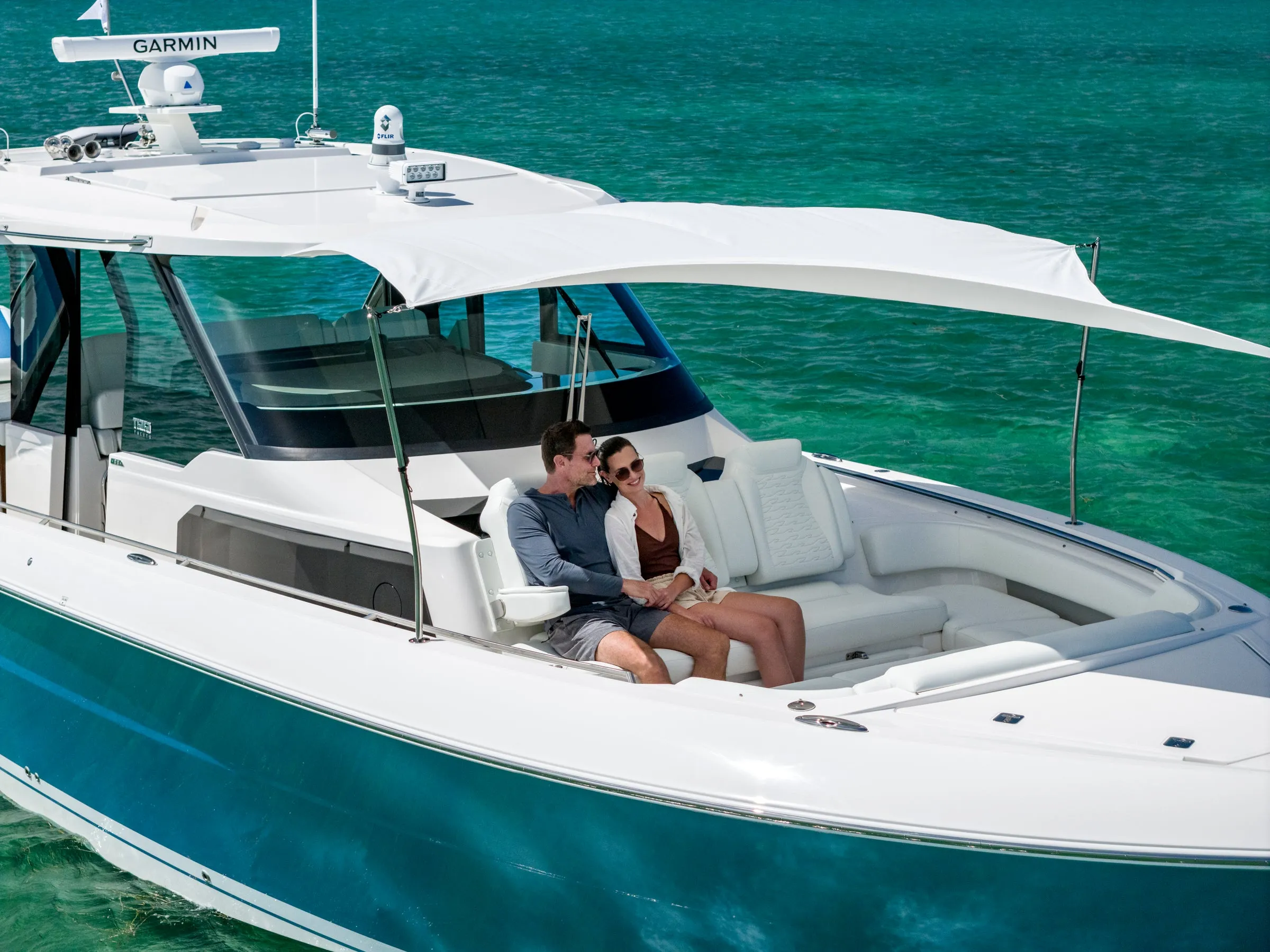 Tiara Yachts 46 LS